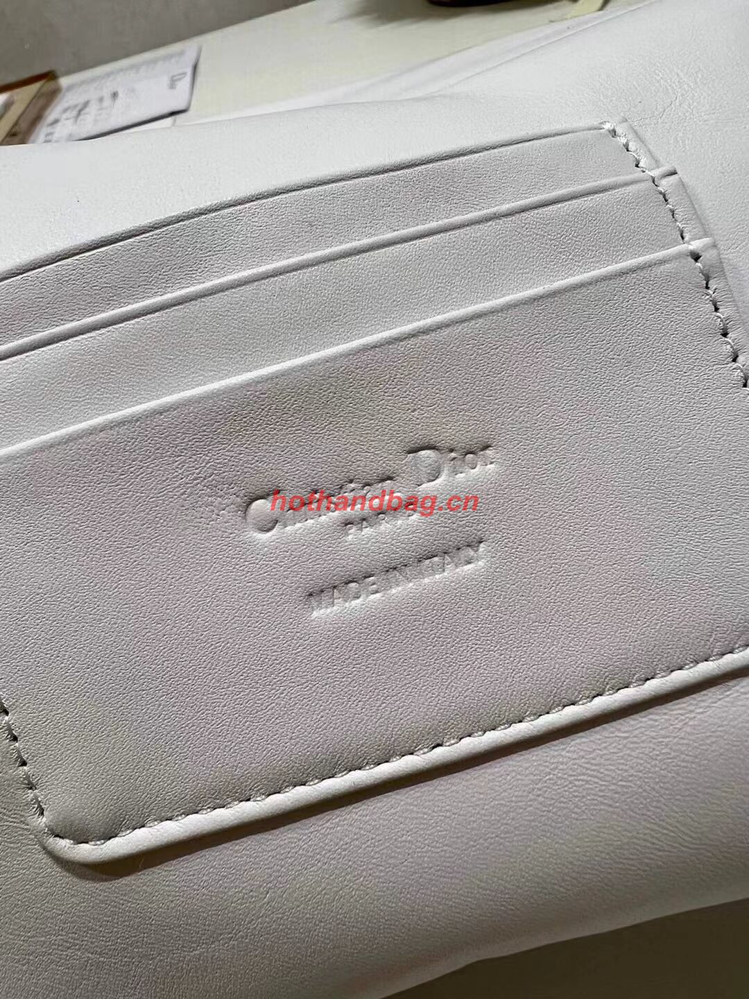 DIOR CARO MACROCANNAGE POUCH Macrocannage Calfskin with Star Motif S5135BB white