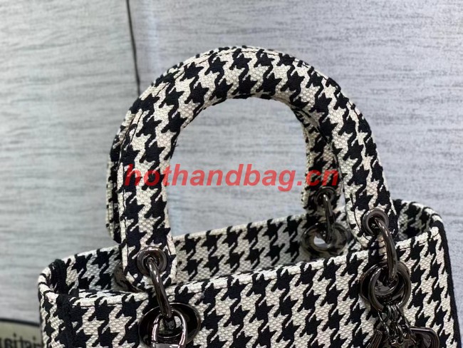 DIOR LADY D-LITE BAG Black and White Houndstooth Embroidery M0566BRE-4