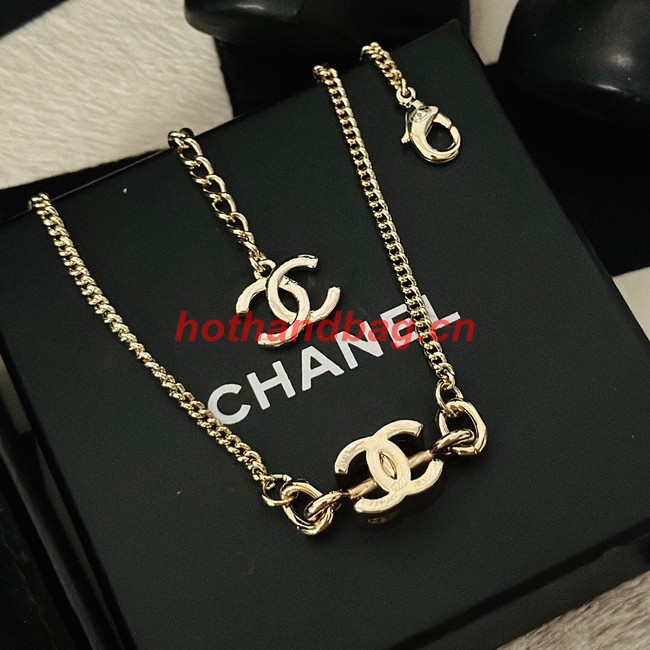 Chanel Necklace CE10106