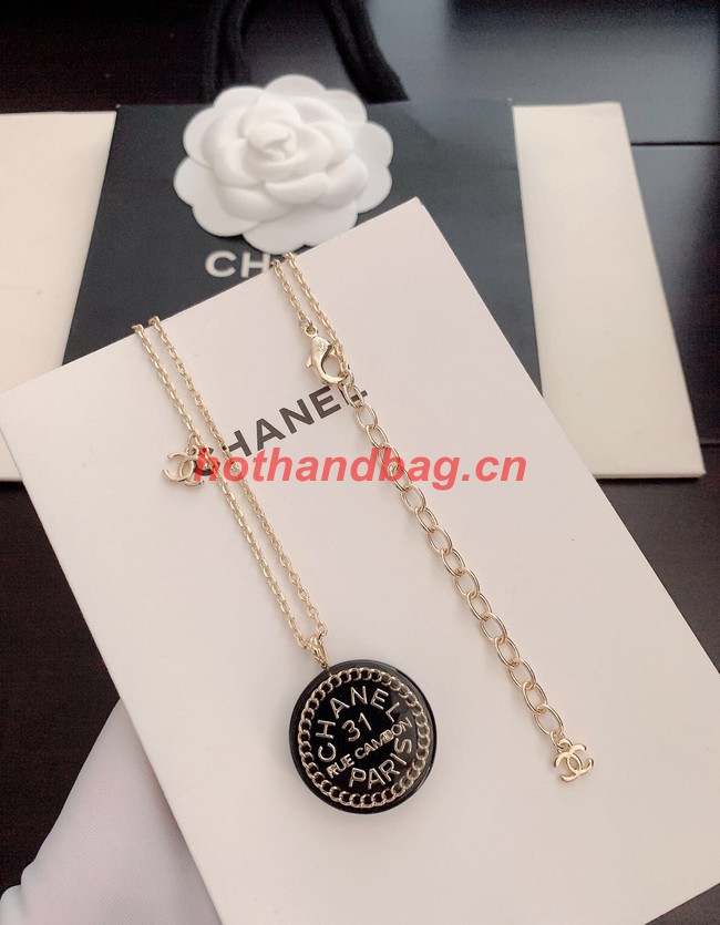 Chanel Necklace CE10490