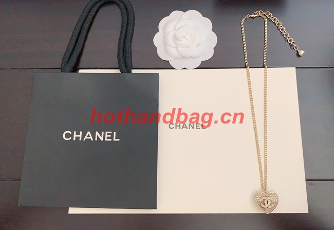 Chanel Necklace CE10492