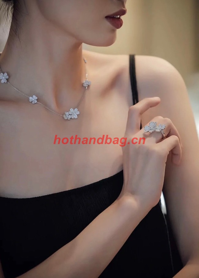 Van Cleef & Arpels Necklace CE10789