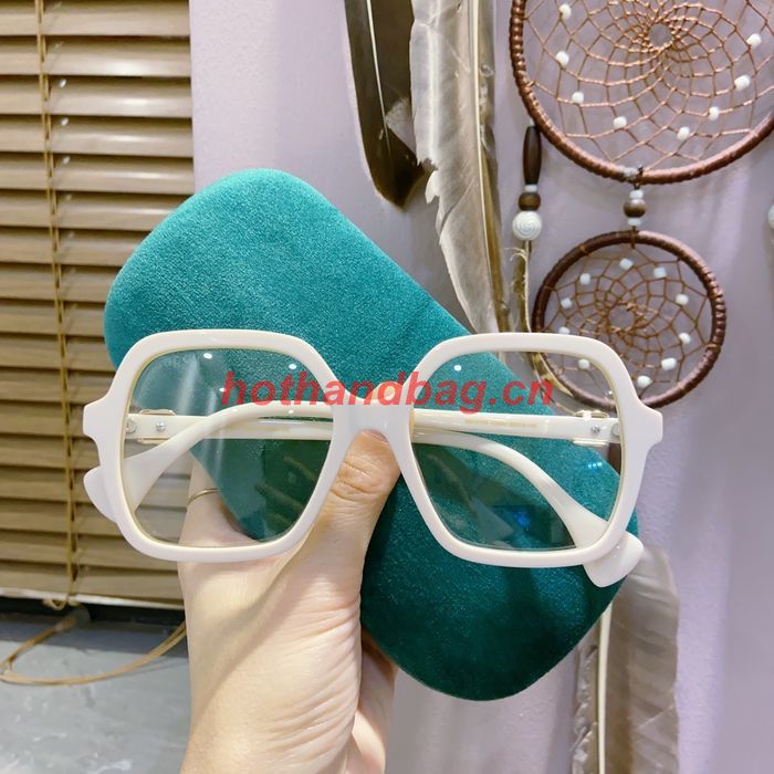 Gucci Sunglasses Top Quality GUS02851