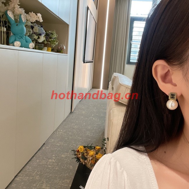 Chanel Earrings CE11287