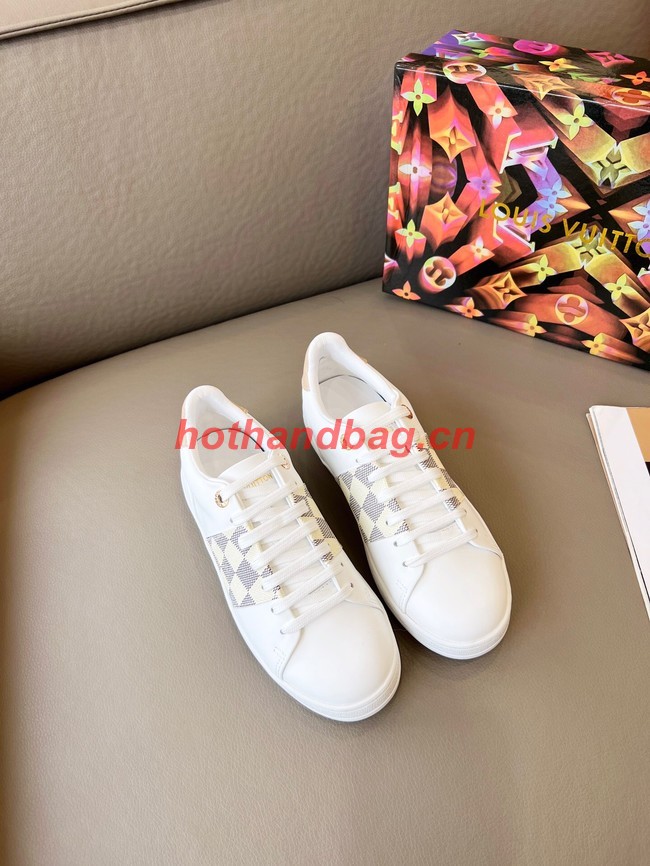 Louis Vuitton Womens sneaker 93123-1