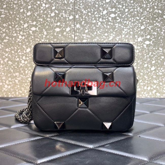 VALENTINO GARAVANI ROMAN STUD Small sheepskin bag 1W2B2299 black