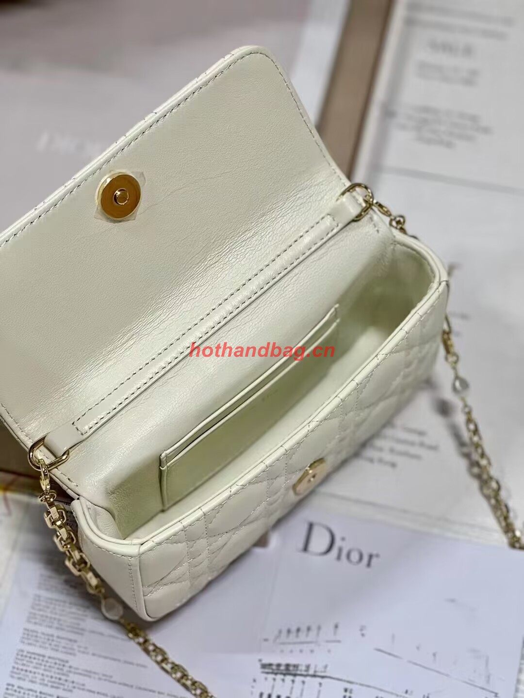 LADY DIOR PHONE POUCH Aesthetic Cannage Lambskin S0977ONM white