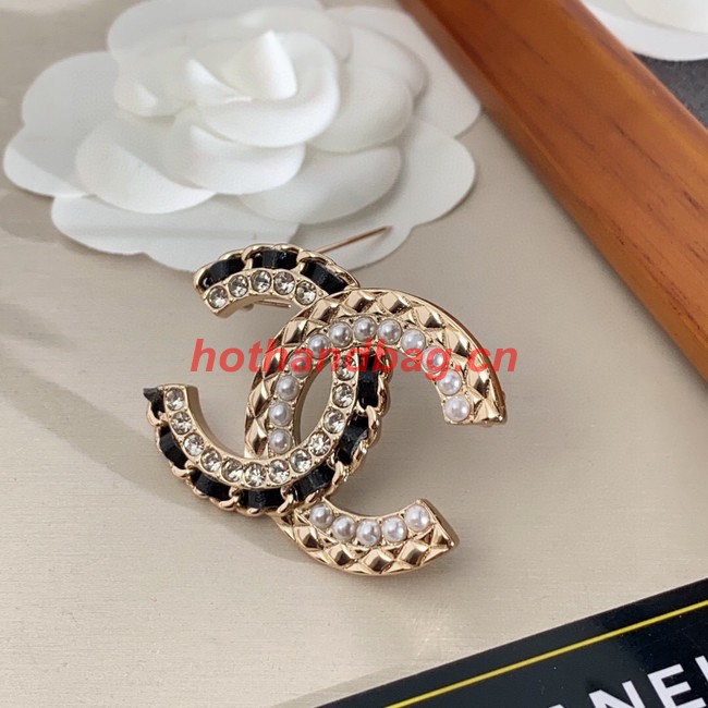 Chanel brooch CE11515