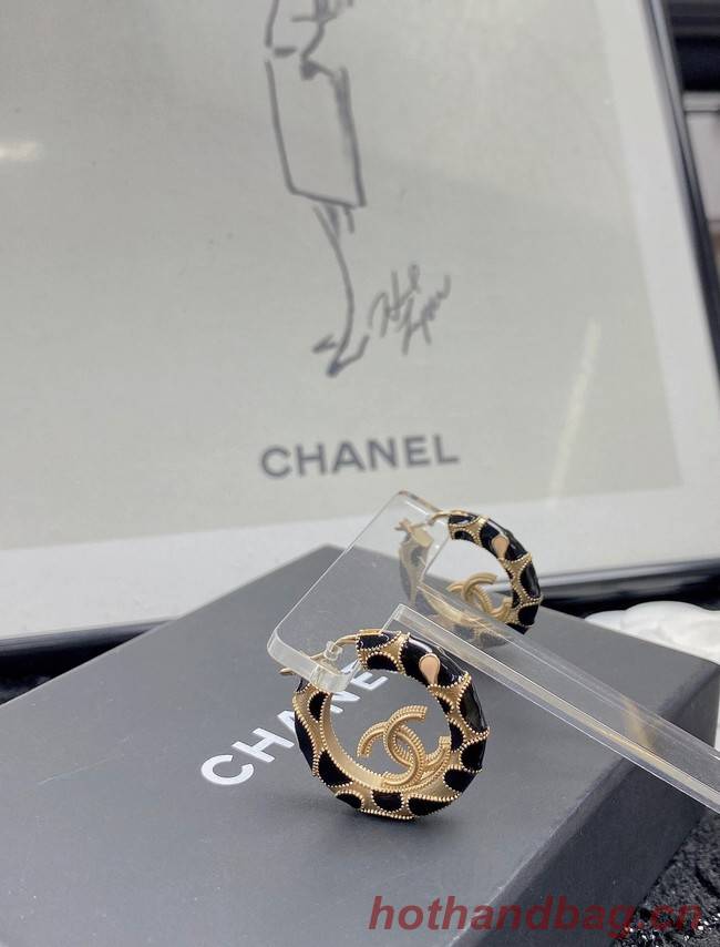 Chanel Earrings CE11686