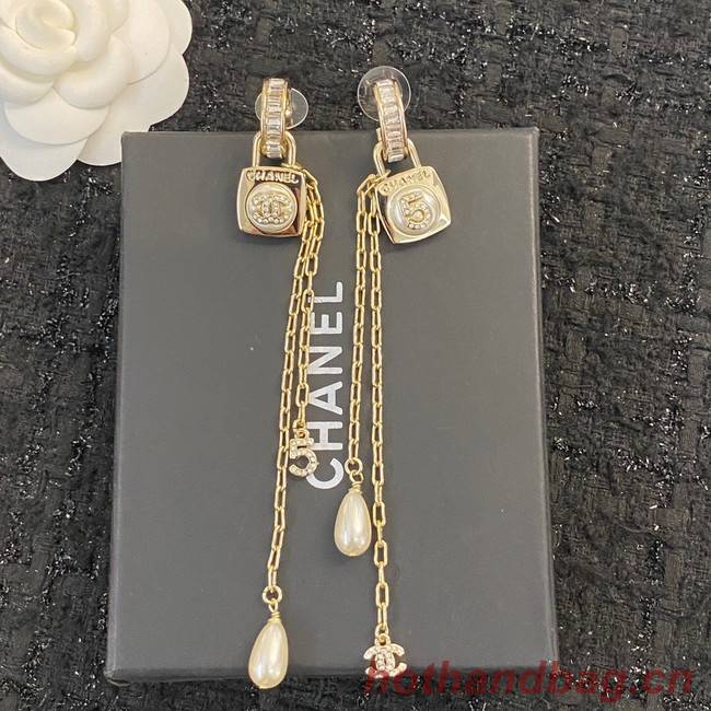 Chanel Earrings CE11696