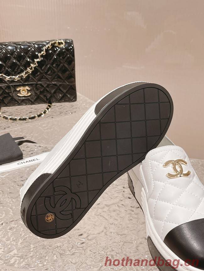 Chanel Womens sneakers 93406-3