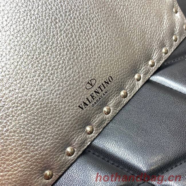 VALENTINO Garavani Rockstud Calfskin Clutch WP0P87R silver