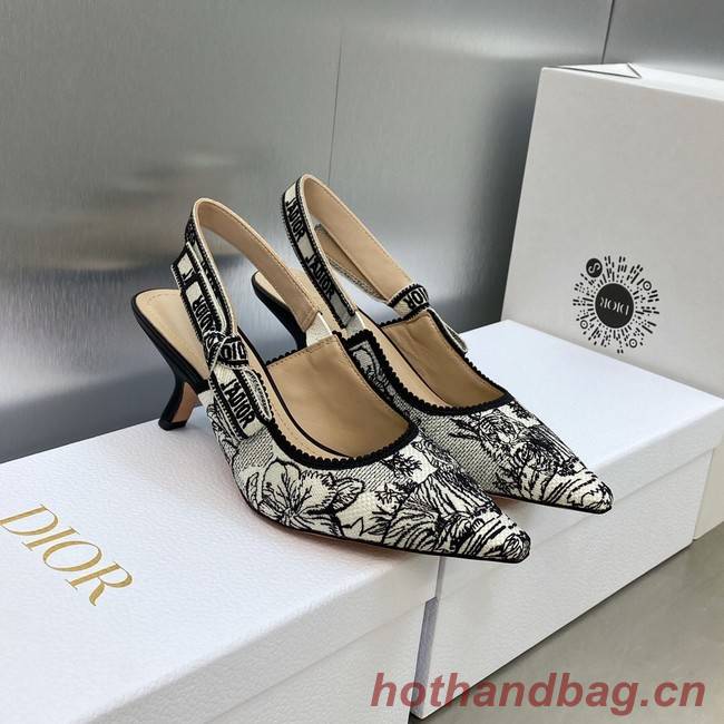 JADIOR SLINGBACK PUMP Embroidered Cotton 93531-3