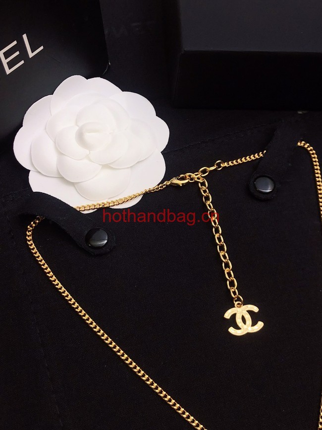 Chanel Necklace CE12018