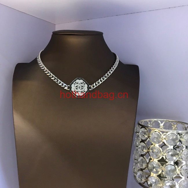 Chanel Necklace CE12060