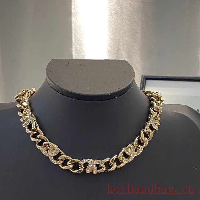 Chanel Necklace CE12123