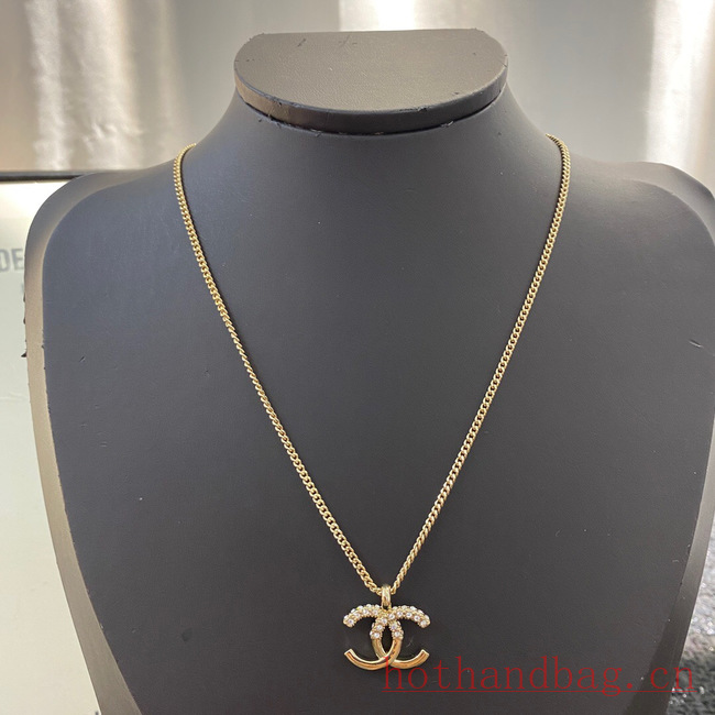 Chanel Necklace CE12230