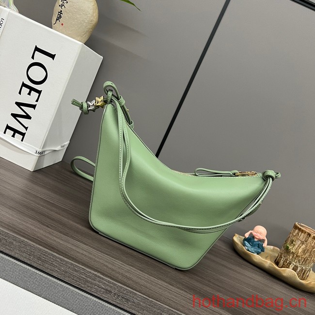 Loewe Original Leather Shoulder Handbag C923 green