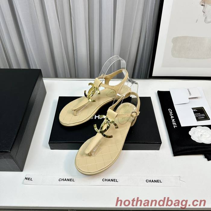 Chanel Shoes CHS01064 Heel 2CM