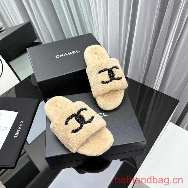 Chanel Slippers 93681-11