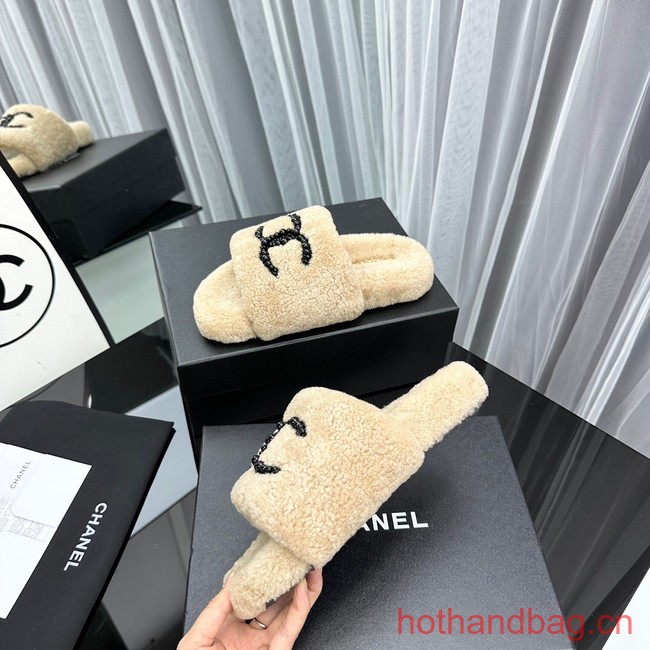 Chanel Slippers 93681-11