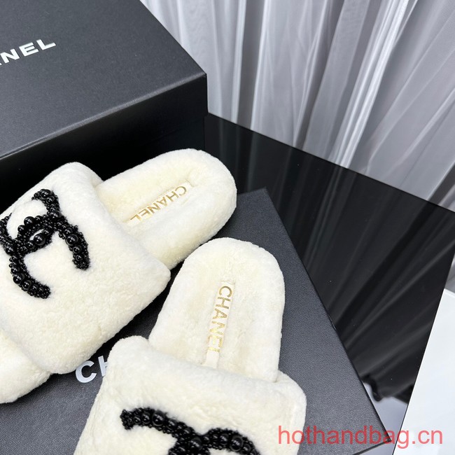 Chanel Slippers 93681-12