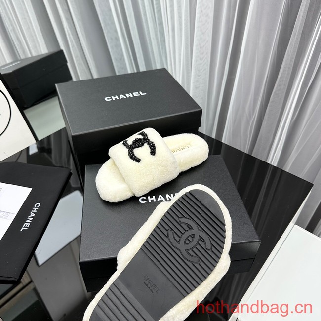 Chanel Slippers 93681-12