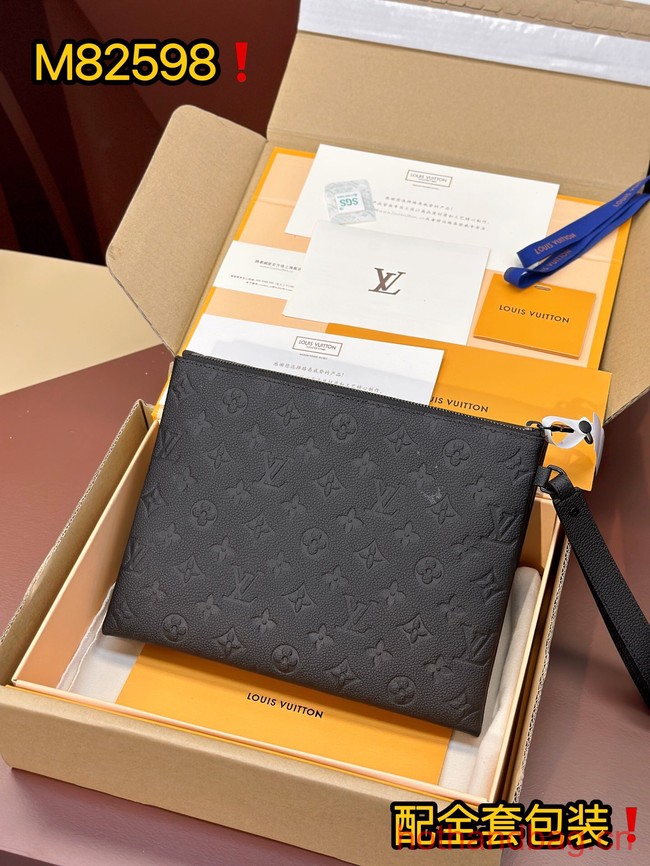 Louis Vuitton Pochette Voyage Souple M82598-1