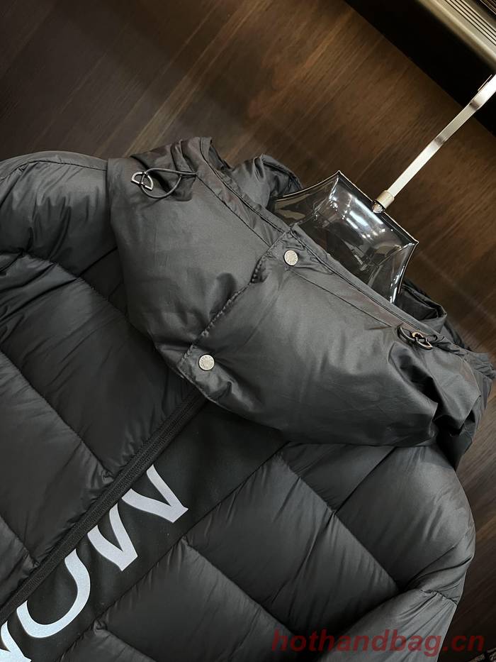 Moncler Top Quality Down Coat MOY00131