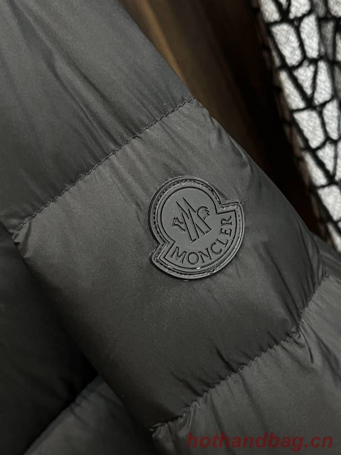 Moncler Top Quality Down Coat MOY00131