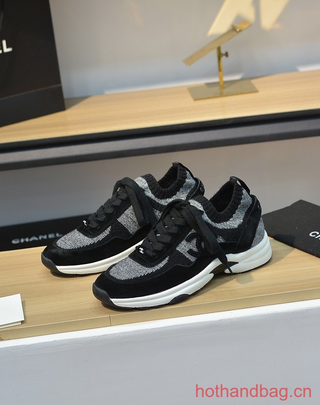 Chanel Sneakers 93783-4