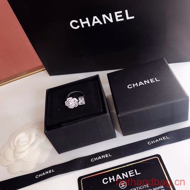 Chanel ring CE12996