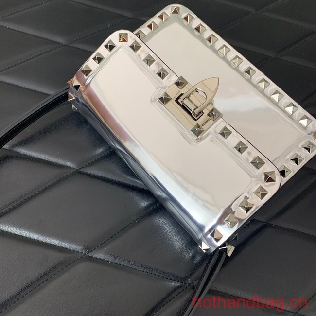 VALENTINO GARAVANI ROCKSTUD23 Small calfskin bag ZS098 silver