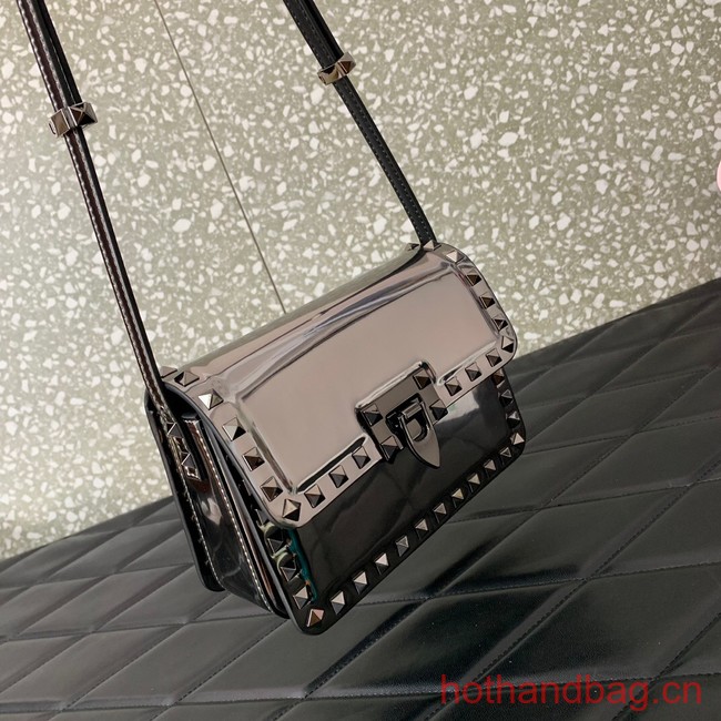 VALENTINO GARAVANI ROCKSTUD23 Small calfskin bag ZS098 silver&gray