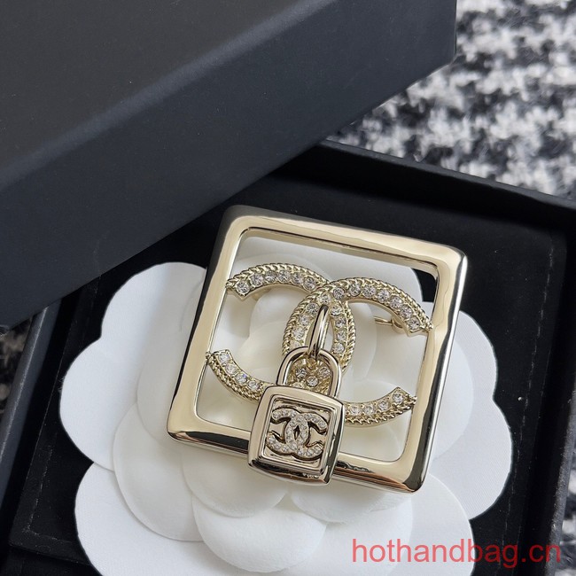 Chanel Brooch CE13100