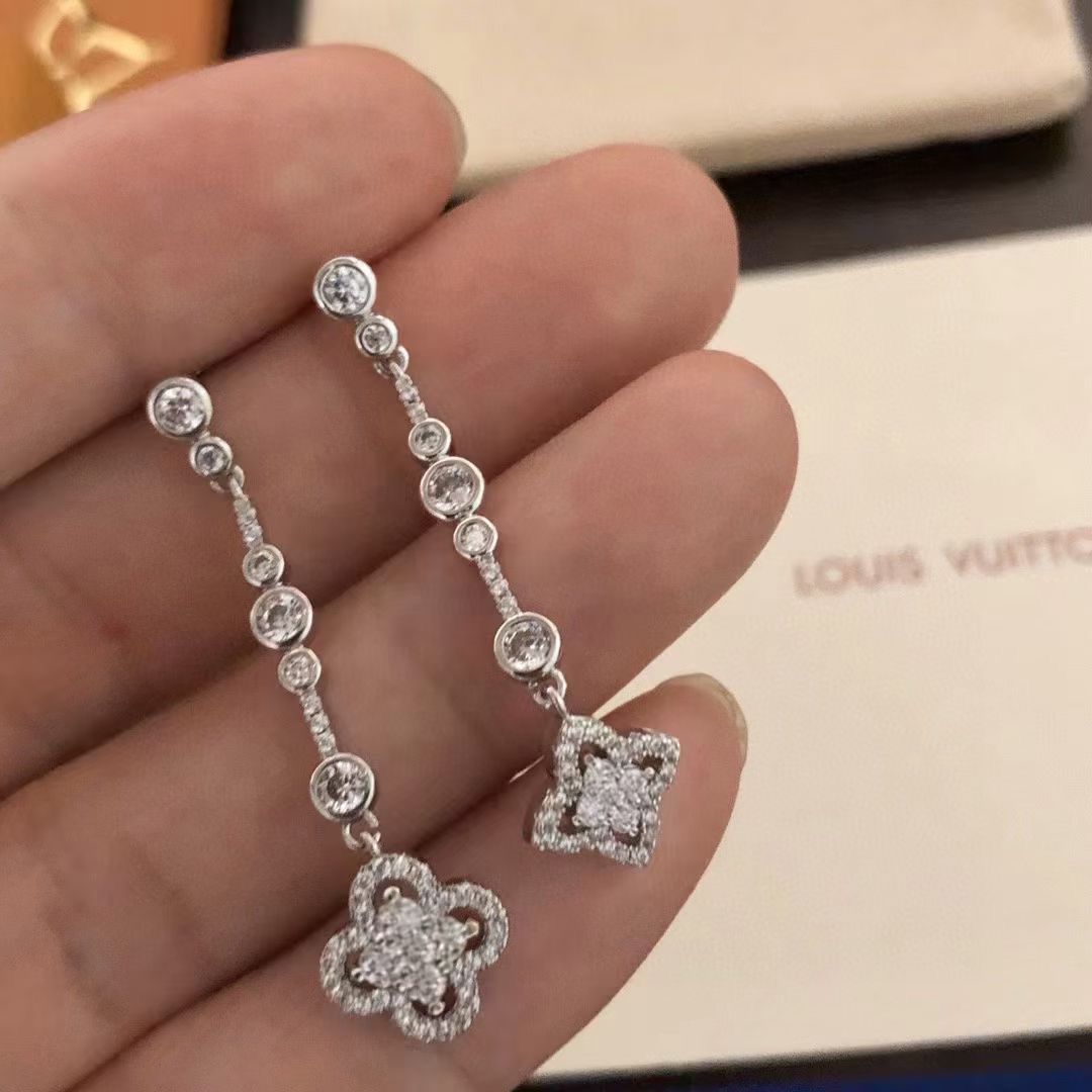 Louis Vuitton Earrings CE13437