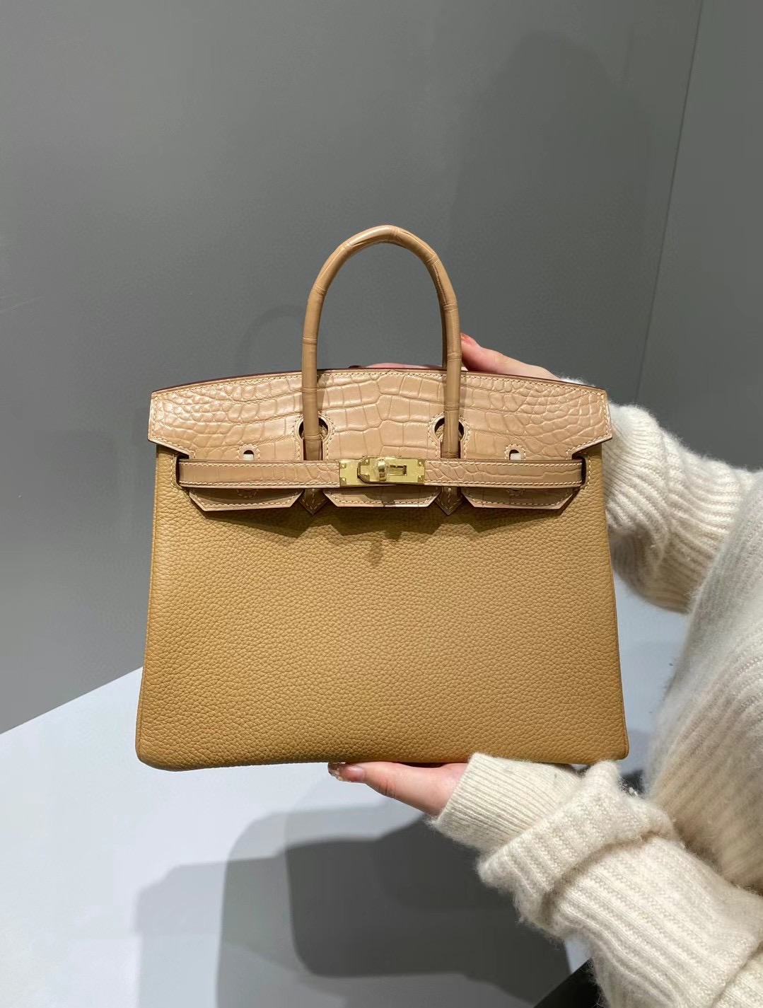 Hermes Birkin Bag Original Leather crocodile togo HBK2530 Apricot