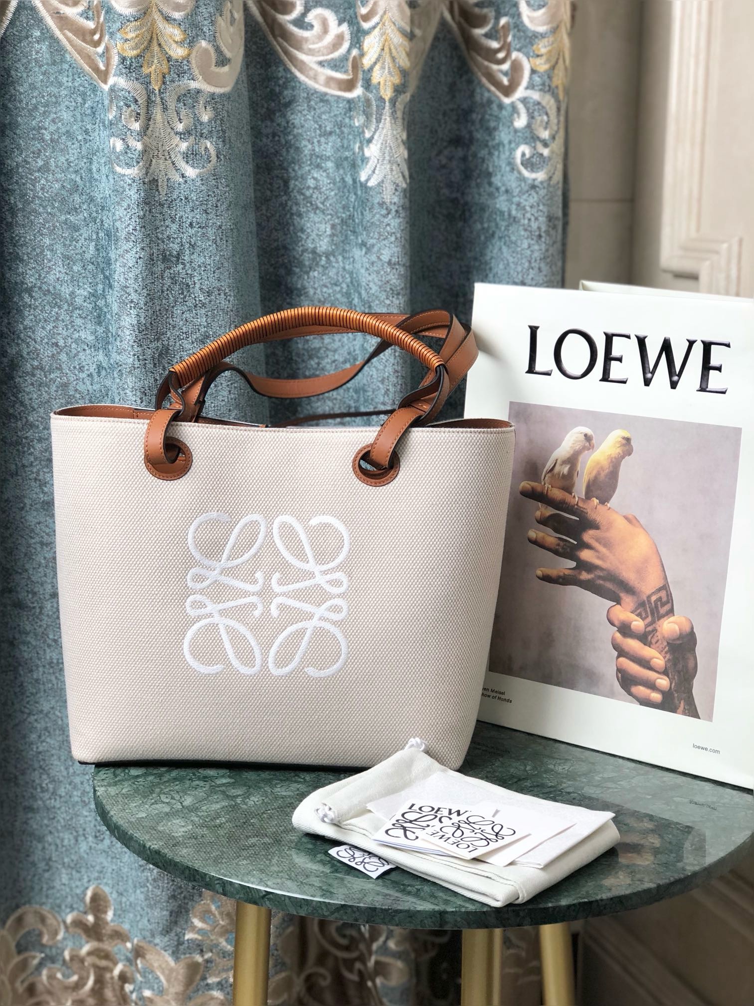 Loewe Anagram tote 652388 brown&white