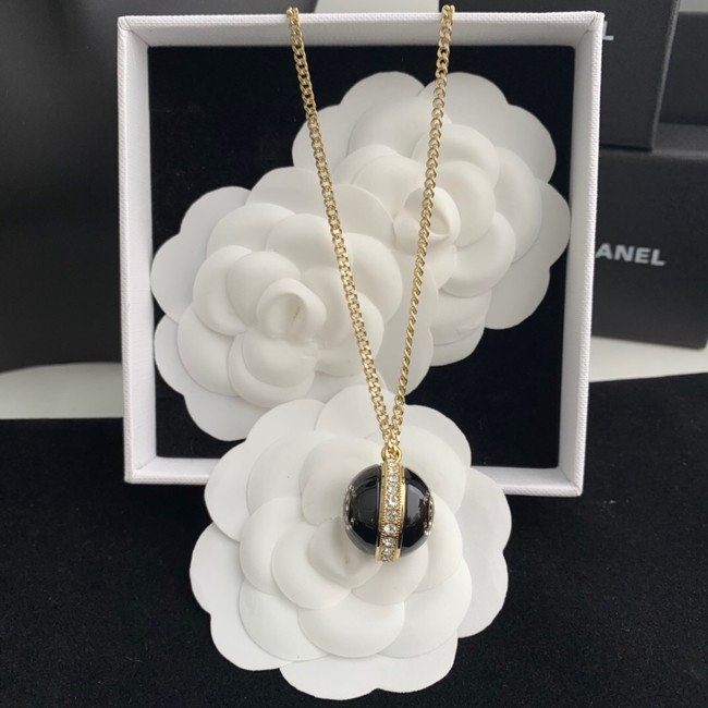 Chanel NECKLACE CE14022