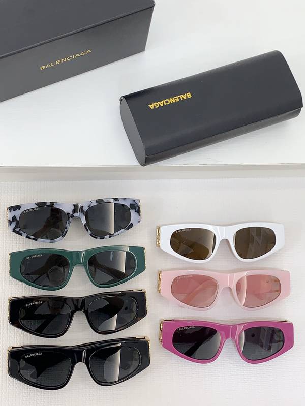 Balenciaga Sunglasses Top Quality BAS00986