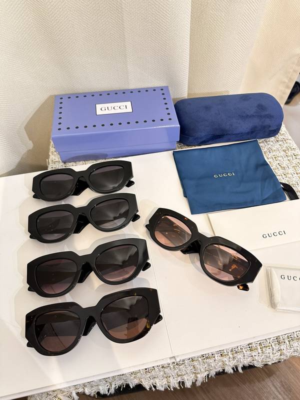 Gucci Sunglasses Top Quality GUS03495