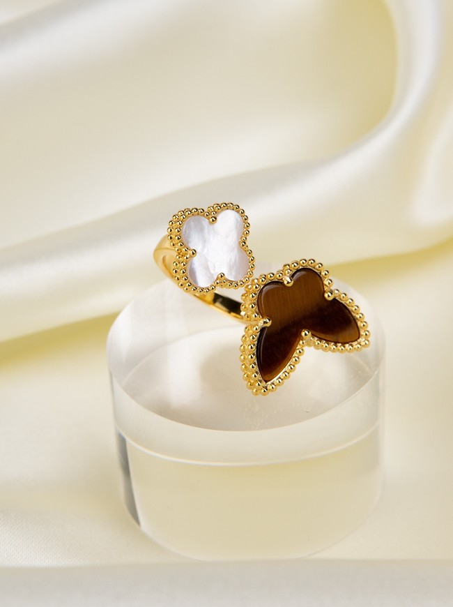 Van Cleef & Arpels ring CE14257