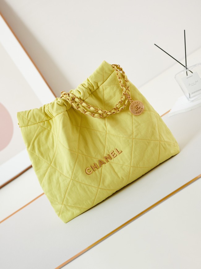 CHANEL 22 HANDBAG Fabric AS3261 yellow