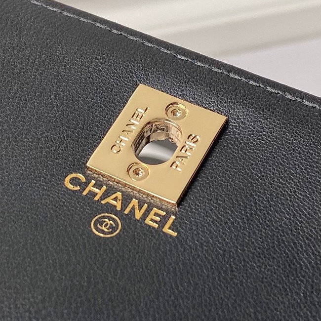 CHANEL CLUTCH WITH CHAIN AP3797 black