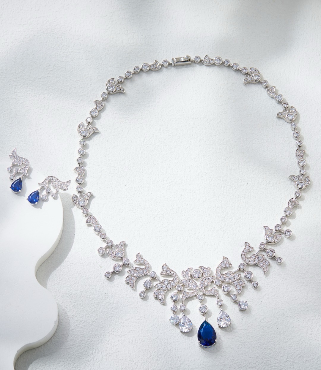 BVLGARI NECKLACE&Earrings CE14026