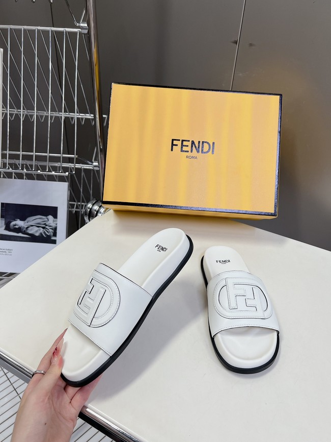 Fendi Slippers 55211-7