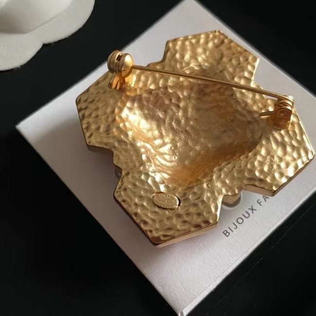 Chanel Brooch CE15203