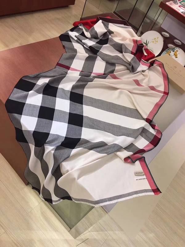 Burberry Scarf BBC00187