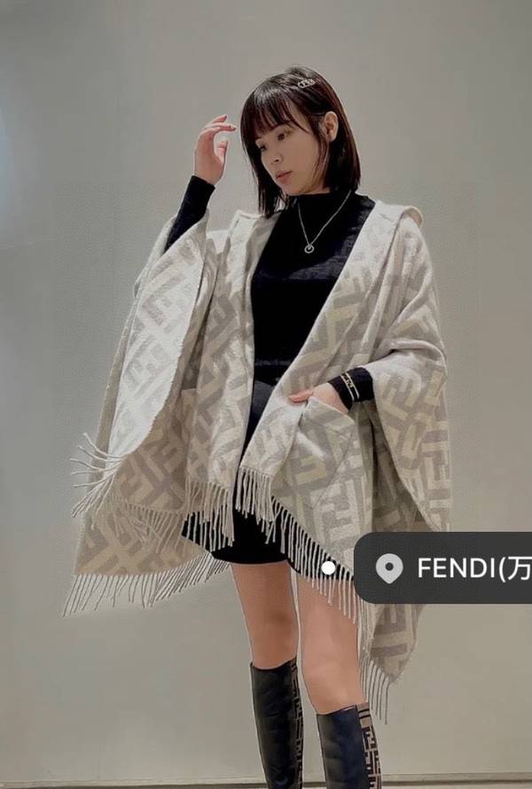 Fendi Cloak FDC00139