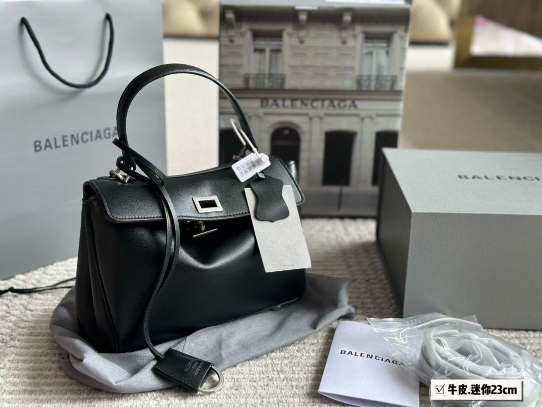 Balenciaga Rodeo Mini Handbag in black smooth calfskin 9027 aged-silver hardware 